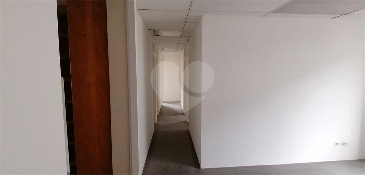 Sala comercial à venda em Higienópolis com 170 m2