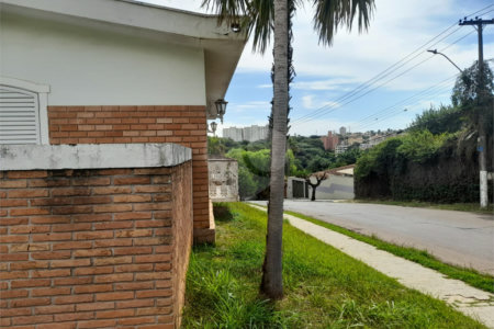 Casa Imponente à Venda no Bairro Santa Mônica – São Carlos