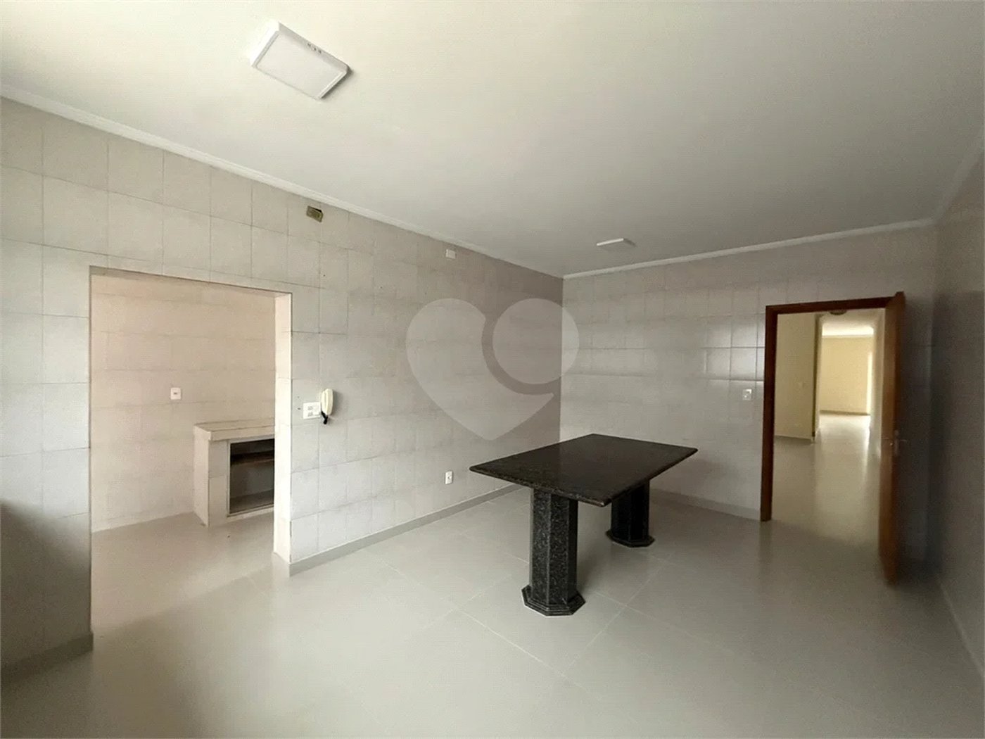Casa à venda no Bairro Nova Piracicaba Casa à venda 3 dormitórios, 304m2 - Bairro Nova Piracicaba - Piracicaba, SP Casa à venda 3 dormitórios, 304m2 - Bairro Nova Piracicaba - Piracicaba, SP