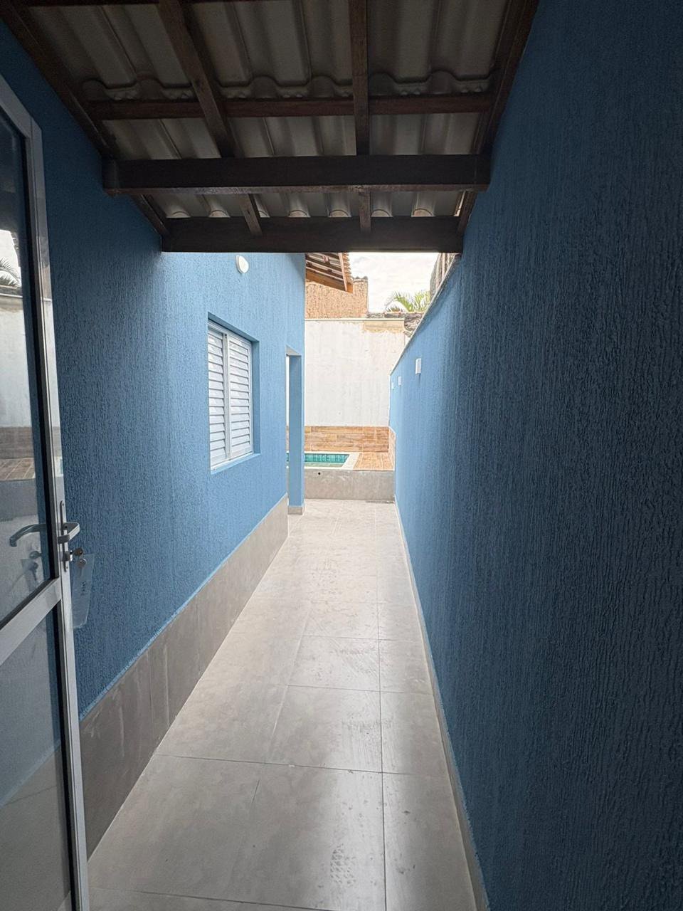 🏡 CASA COM PISCINA NO JARDIM MARABÁ – MONGAGUÁ
