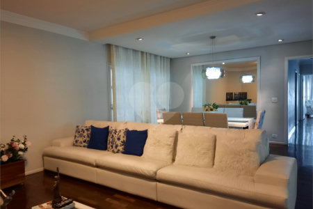 Casa com 3 quartos, térrea, plana, na City Campo Grande