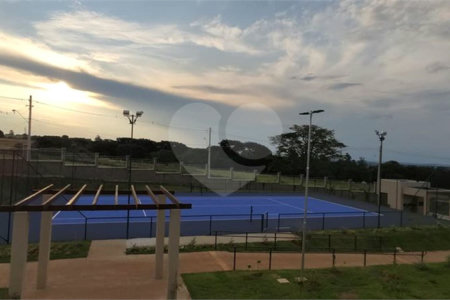 Terreno no Condomínio Residencial Villeneuve
