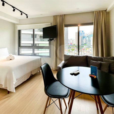 Studio Mobiliado na Vila Nova Conceição – Conforto e Estilo em 27m²!
