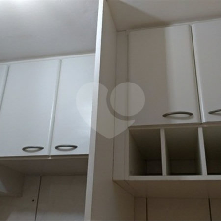 Apartamento no Condomínio Residencial Alcântara.