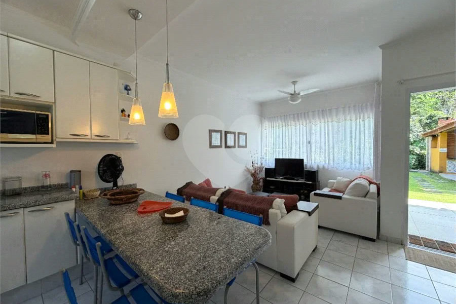 Villagio à venda com 3 quartos, sendo 1 suíte,  em Riviera de São Lourenço, Bertioga, SP