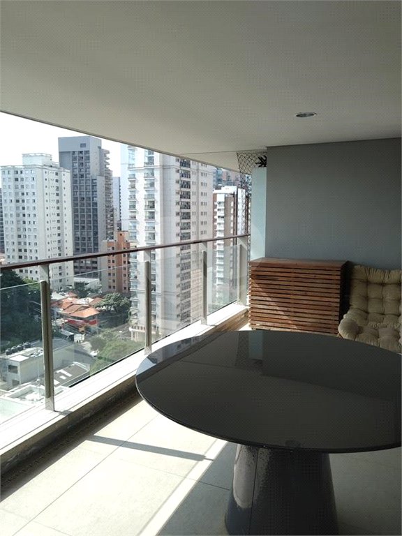 Apartamento para alugar com 1 suíte em Vila Nova Conceição, São Paulo, SP