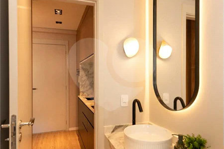Studio Mobiliado em Moema | 29m² Pronto para Morar ou Investir