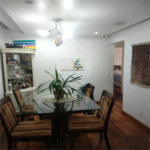 Apartamento na Vila Nova Conceição de 100m2 com 2 dorms, 1 suíte , 3 banheiros, 2 vagas. Estuda permuta.
