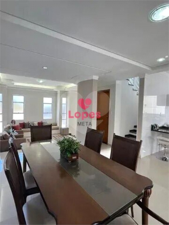 CASA A VENDA EM CONDOMINIO COM 256M², 4 DORMITORIOS, 1 SUITE MASTER, 4 VAGAS - BAIRRO URBANOVA - SÃ