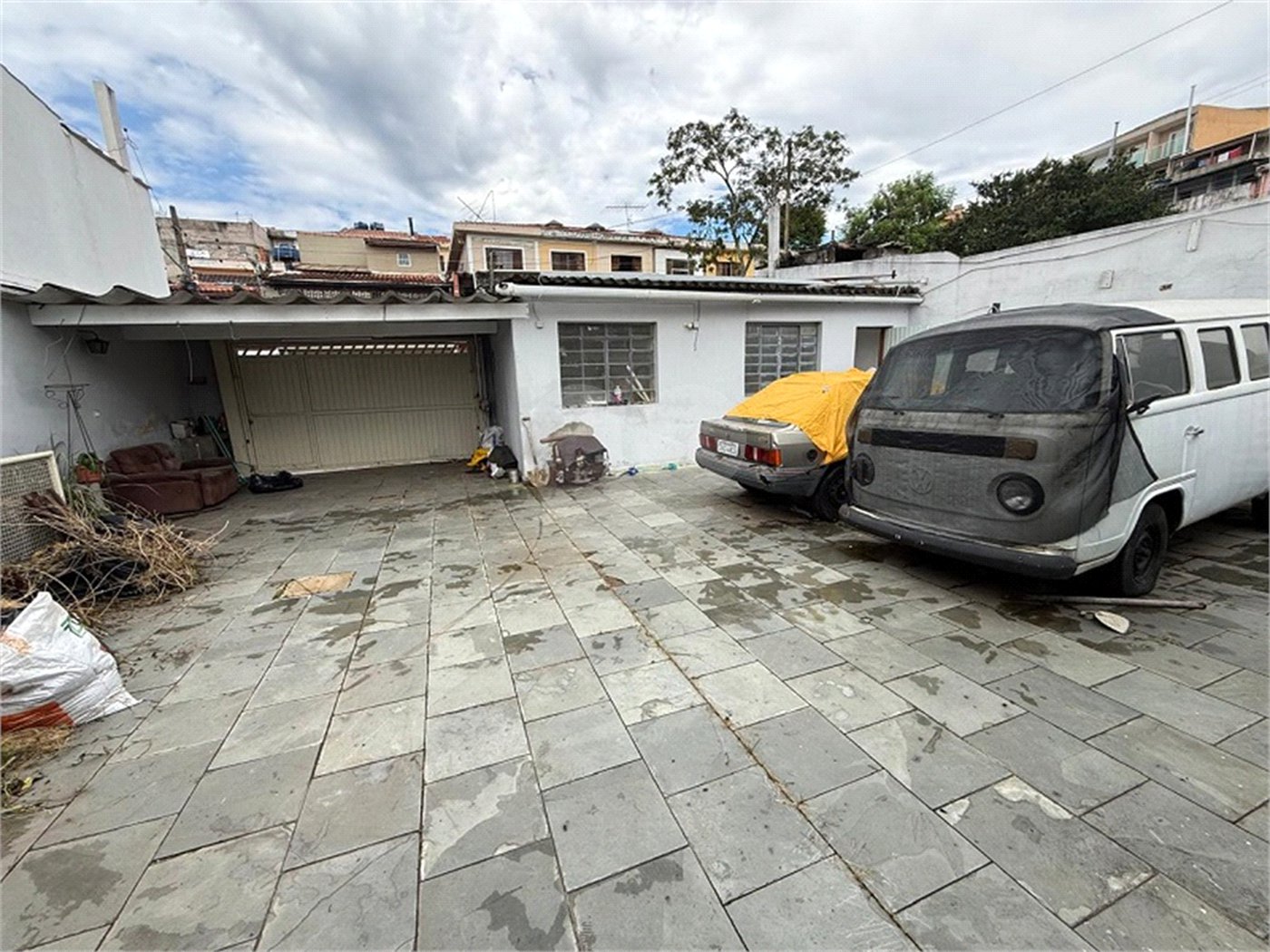 Casa Térrea a Venda Jd Satélite com poder construtivo