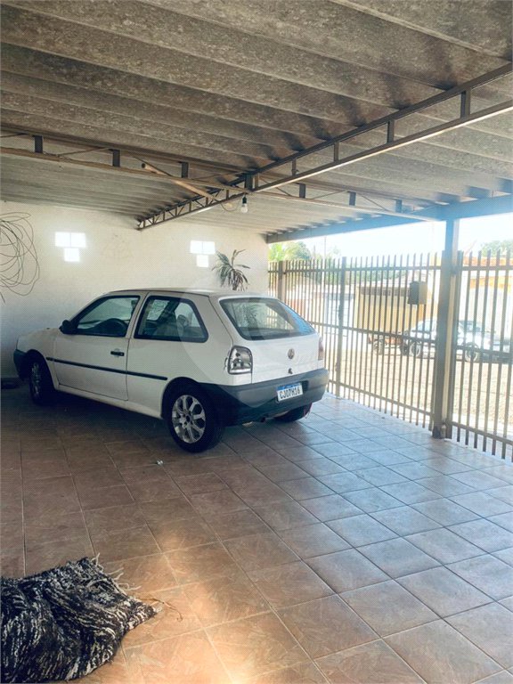 CASA TERREA NO JARDIM TANGARA