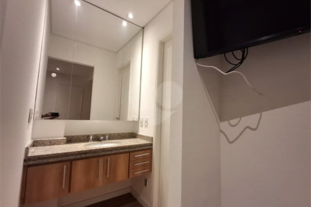 Moema - Apartamento Duplex - Duas Vagas - Lazer Com Quadra de Squash