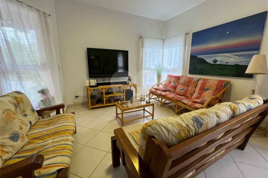 Casa à venda com 6 quartos, sendo 3 suítes, em Morada da Praia, Bertioga, SP