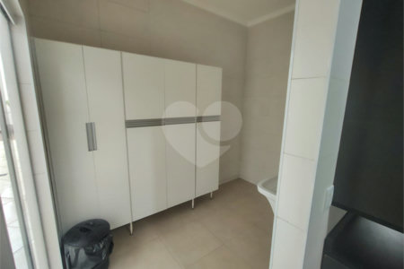 Casa à venda com 3 quartos, sendo 1 suíte,  no condomínio Bosque São Carlos, São Carlos - SP