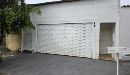 Casa à venda com 4 quartos, sendo 1 suíte,  em Residencial Parque Douradinho, São Carlos, SP