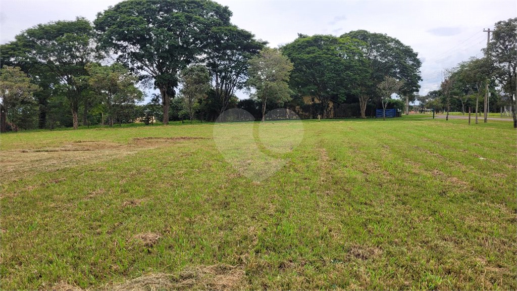 Loteamento Residencial no Condomínio Vila Pinhal do Broa