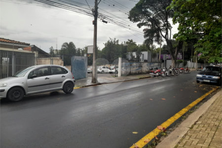 Casa à venda próxima à Santa Casa – Ideal para clínica ou consultório!