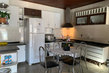 Casa de 3 quartos em Ibaté - SP
