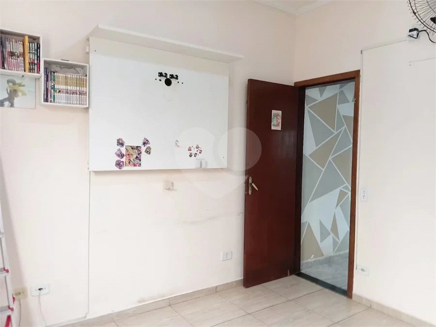 Casa térrea com 2 dormitórios à venda no Reneville, em Mairinque!