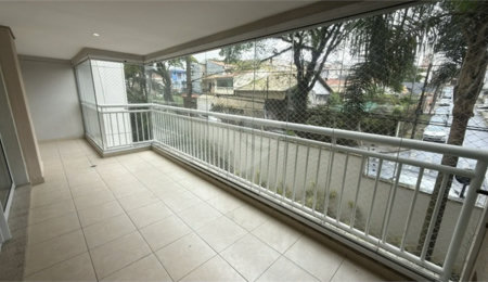 Apartamento para alugar com 4 quartos, sendo 3 suítes,  em Nova Petrópolis, São Bernardo do Campo, SP
