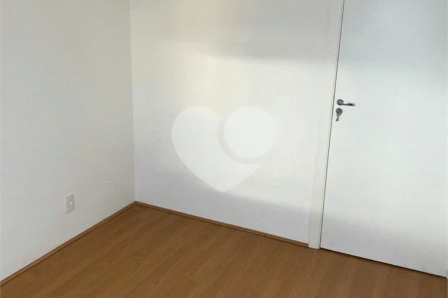 Apartamento à venda com 2 quartos, 46 m² -Avenida Doutor José Maniero, 225 • Jaraguá