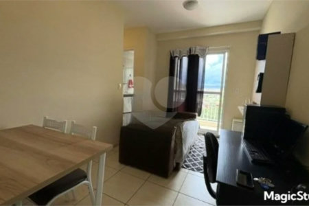 Apartamento com 50m², 2 dormitórios, 2 vagas, disponível para venda e locação, no bairro Água Chata, em Guarulhos.