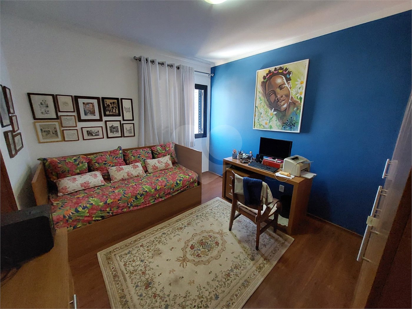 Apartamento com 3 suítes no centro de São Carlos