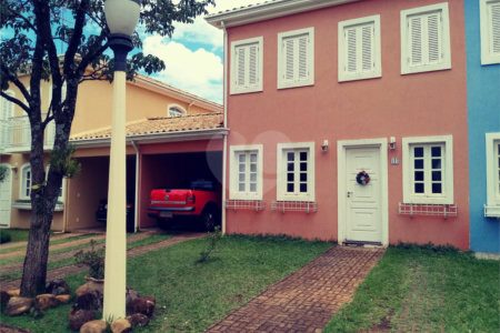Sobrado à venda no Condomínio Parque dos Ipês