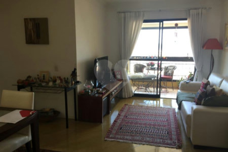 Apartamento com 3 quartos