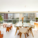 Apartamento de Alto Padrão no Campo Belo para venda com porteira fechada, com 4 dormitórios suítes e 4 vagas com lazer de club.