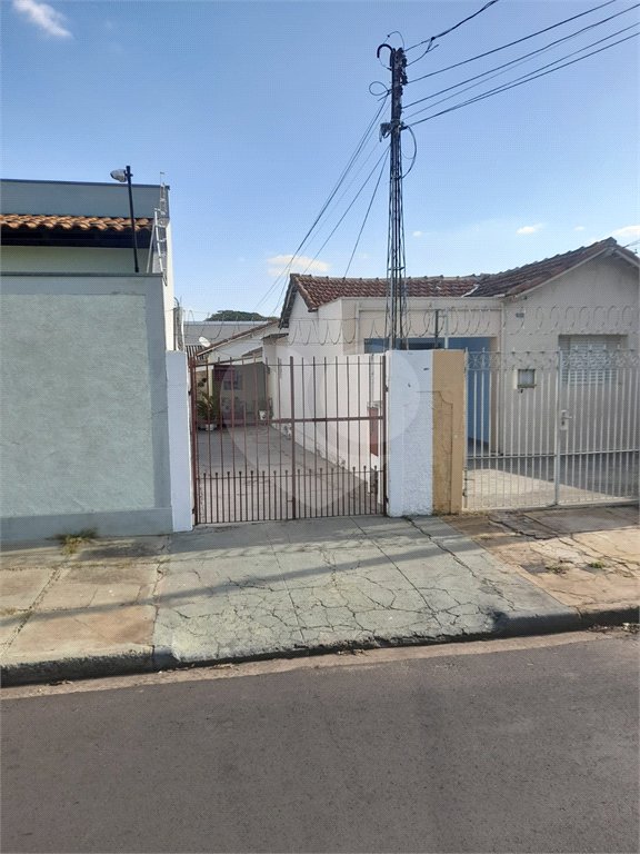 Casa térrea na Vila Prado .
