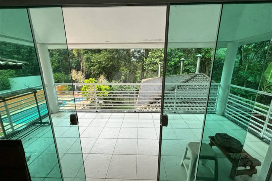Sobrado à venda com 3 quartos, sendo 1 suíte,  em Horto, São Paulo, SP