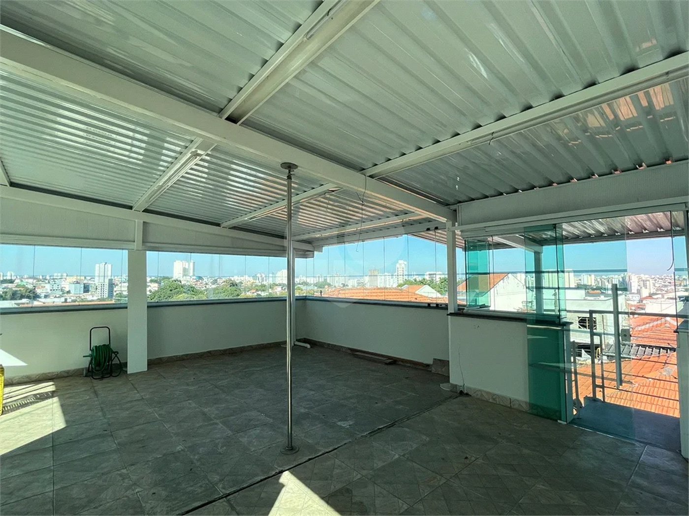 Sobrado à venda com 3 suítes em Vila Oratório, São Paulo, SP