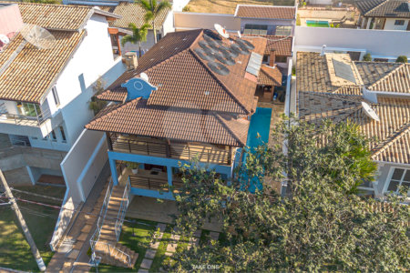 Belíssimo sobrado com piscina aquecida no Condomínio Villagio Capriccio - Louveira SP.