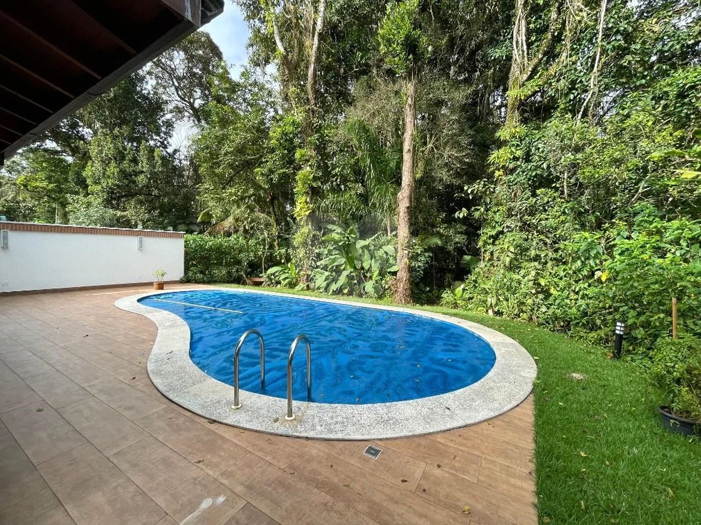 Casa à venda com 4 suítes em Riviera de São Lourenço, Bertioga, SP