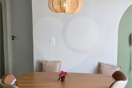 Studio Reformado com Varanda e Lazer Completo 33m2 Campos Elíseos Mobiliado