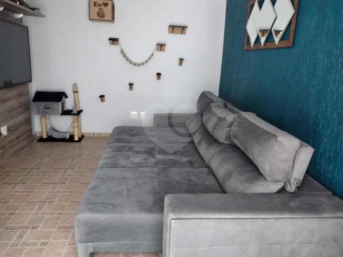 Casa à venda com 4 quartos, sendo 2 suítes, no condomínio Miro Carvalho - Pitinga, São Paulo - SP