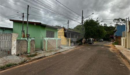 Casa à venda com 10 quartos no Centro, Ponta Porã, MS