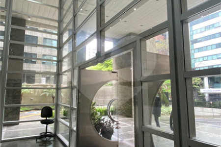 Sala comercial Alameda Santos