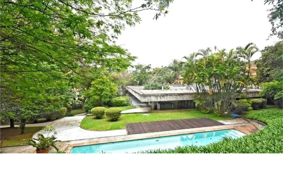 Casa com 976 m² e terreno de 3.100 m², à venda por R$ 16.000.000,00