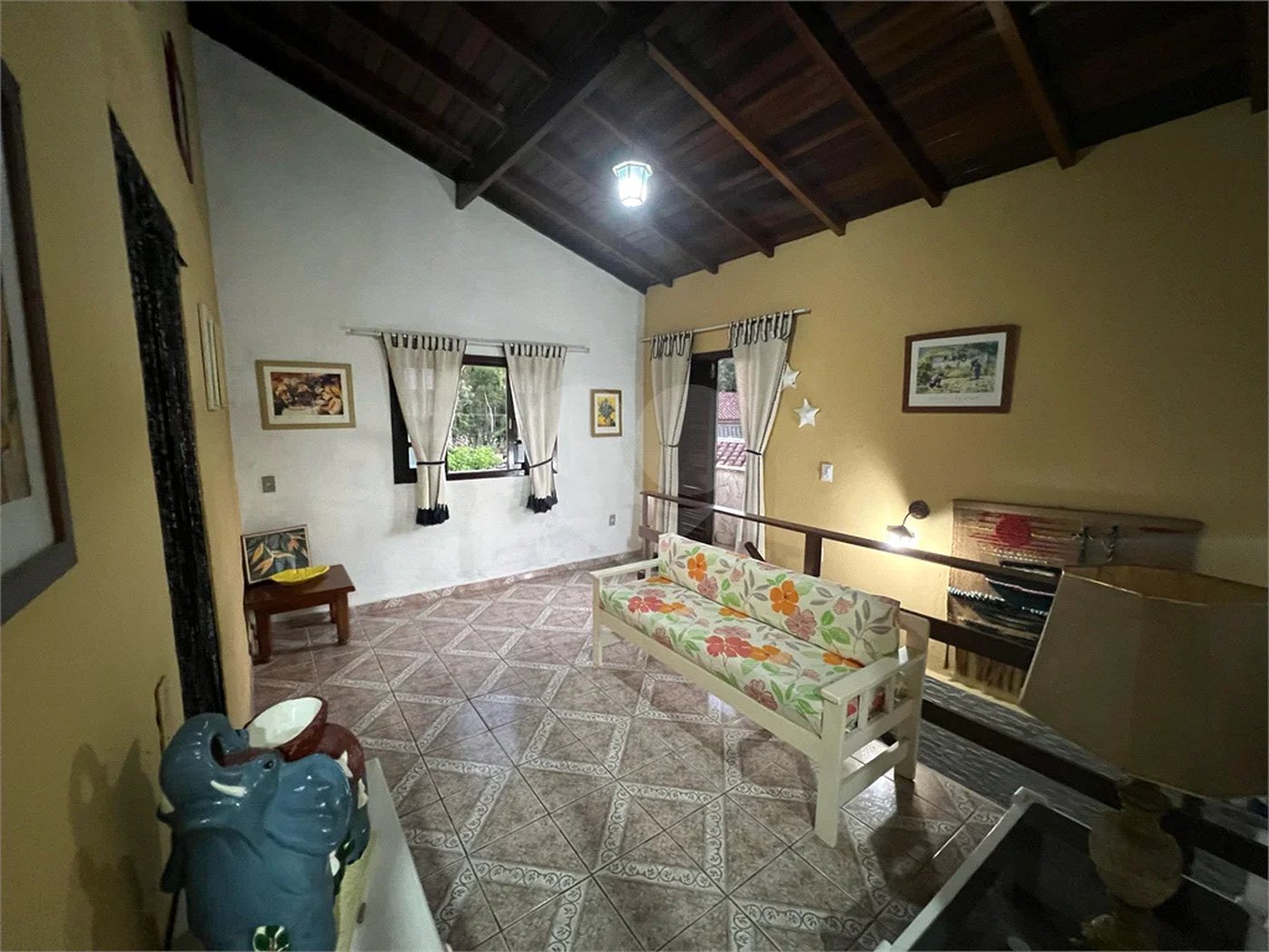 Casa à venda com 4 quartos, sendo 1 suíte,  em Costa do Sol, Bertioga, SP