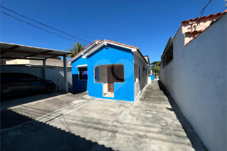 Casa linear à venda na Estrada do Tingui – Campo Grande – RJ 2 quartos | Piscina | Área de 310 m² | R$ 460.000