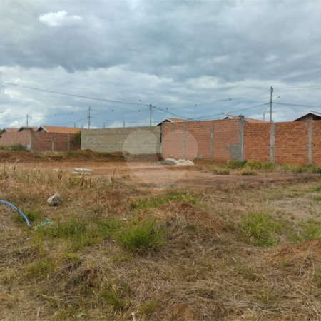 Terreno para venda em Ibaté/SP.