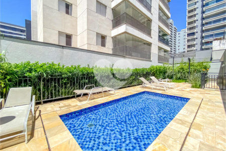 Apartamento a venda ao lado do Metro Ipiranga