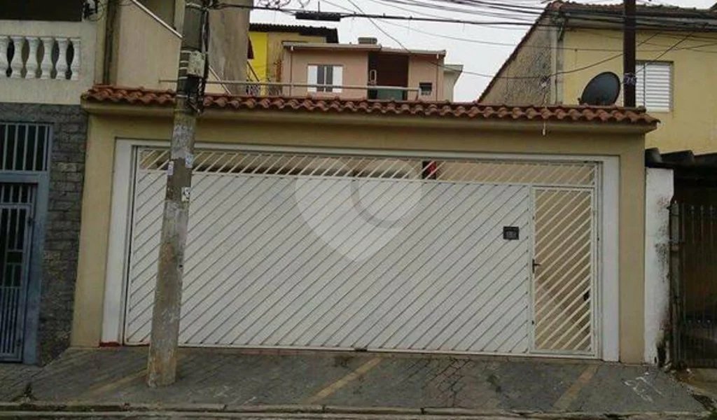Lindo sobrado à venda na Vila Rica