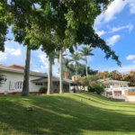Casa à venda com 5 quartos, sendo 3 suítes,  no condomínio Village Sans Souci, Valinhos - SP