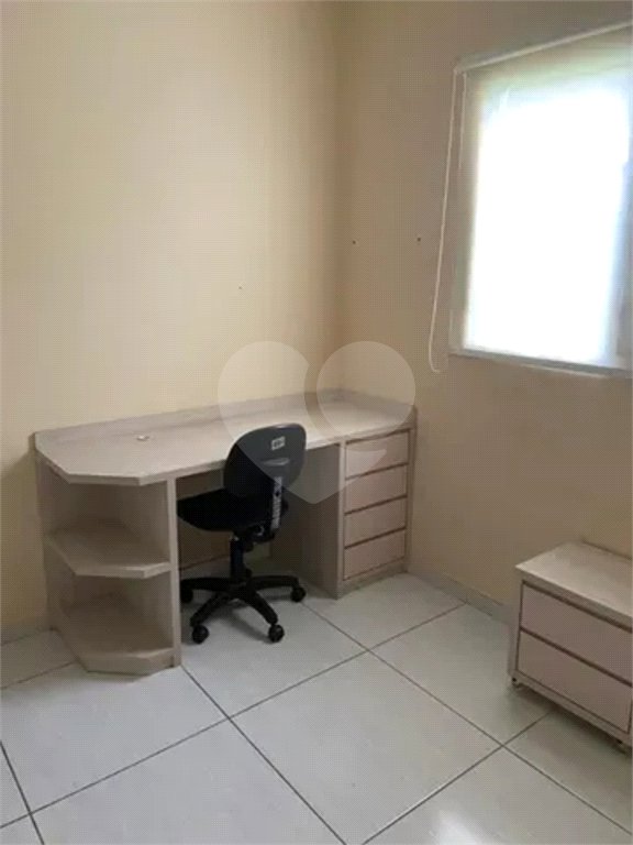 CASA EM CONDOMINIO 84M², 3 DORMITORIOS, 1 BANHEIRO, 2 VAGAS - BAIRRO CIDADE SALVADOR - JACAREÍ/SP.