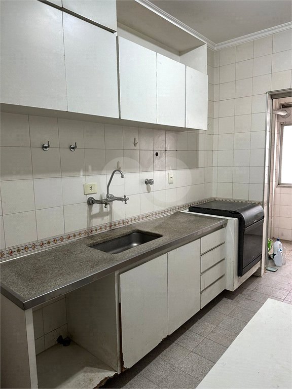 Amplo e Clássico: Apartamento de 90 m² em Higienópolis!