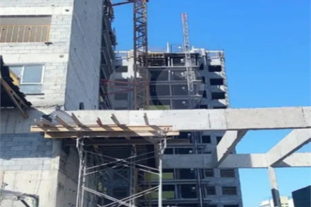 Apartamento à venda em ótima locação próximo ao metrô Penha. com 2 quartos, e uma 1 vaga