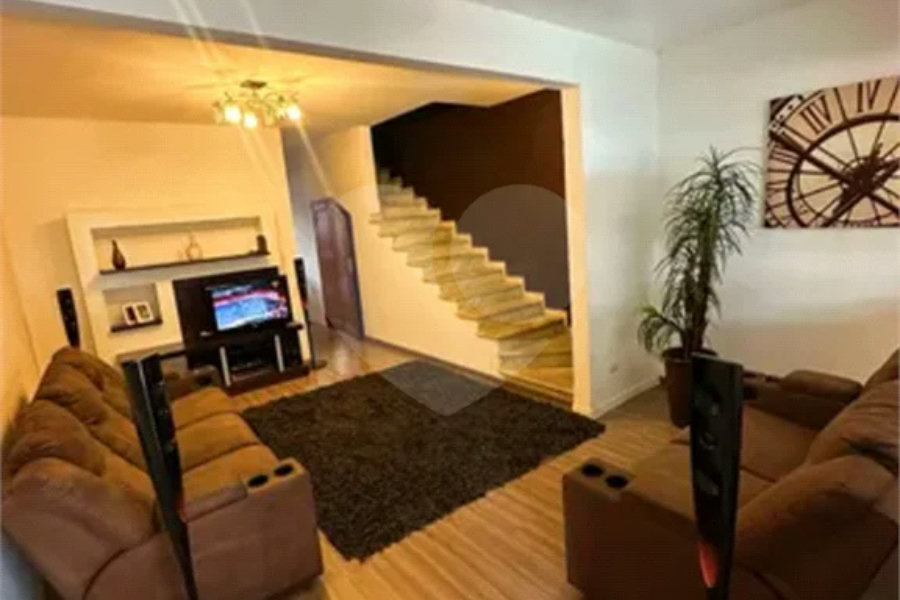 Casa Novíssima à Venda. Pronta pra morar! Casa De 4 Andares no Brooklin! Muito Linda!! Única na Região.